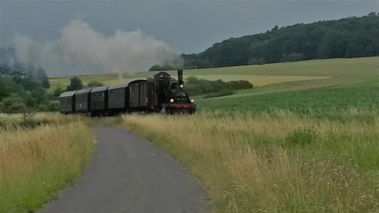Ferienhaus Zur Kleinen Kneipe Fladungen Bagian luar foto