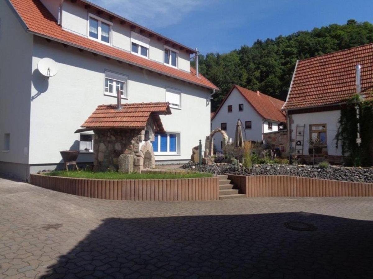 Ferienhaus Zur Kleinen Kneipe Fladungen Bagian luar foto